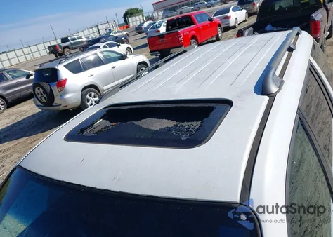 2005 Honda Pilot Ex-L z USA, uszkodzony, nr VIN 2HKYF187X5H555413